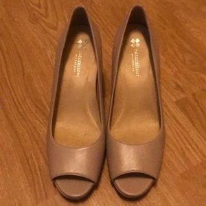 Naturalizer Wedge Peep Toe